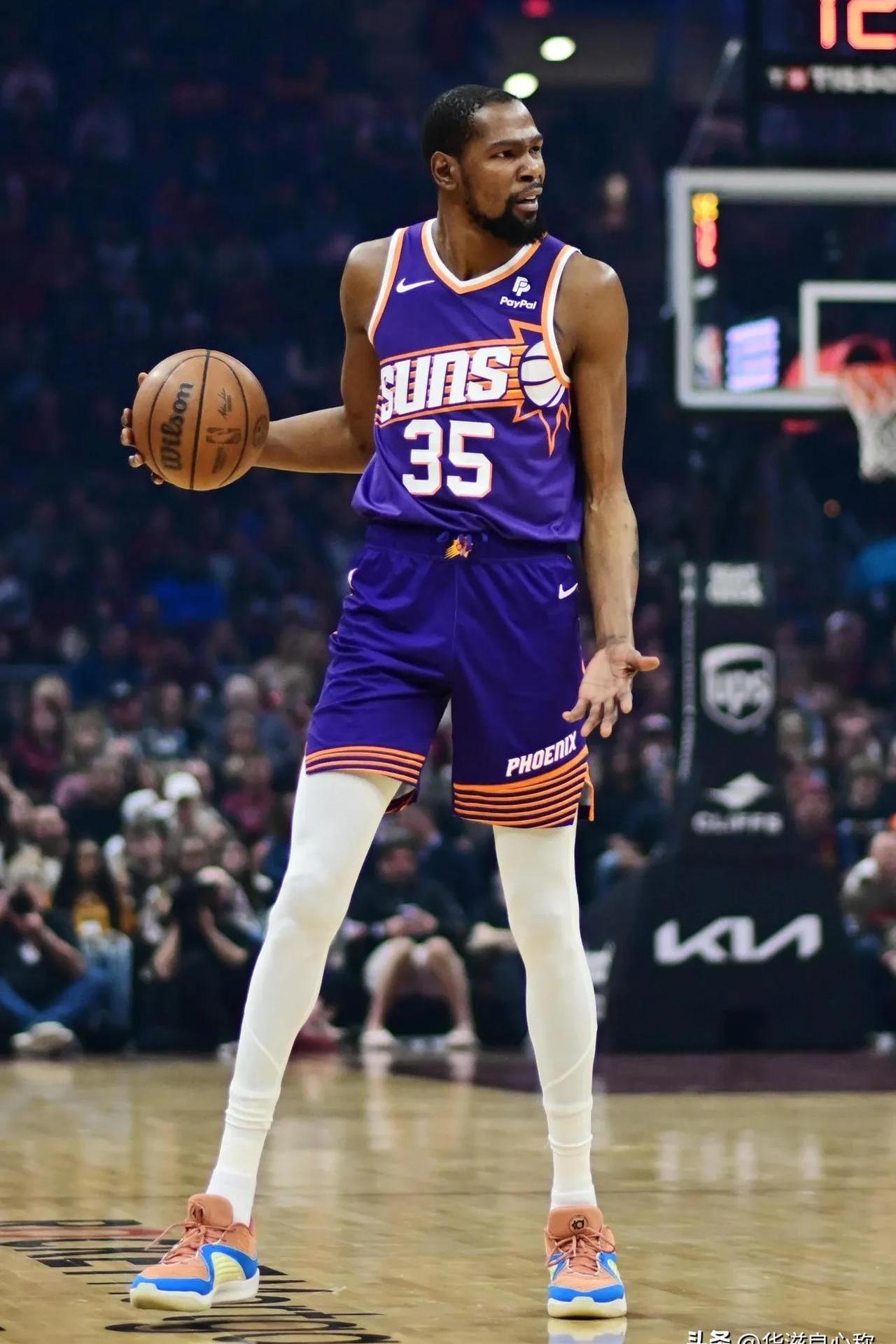 包含杜兰特新星重返赛场表现突出,TES前途光明!比赛高潮迭起的词条-爱游戏平台