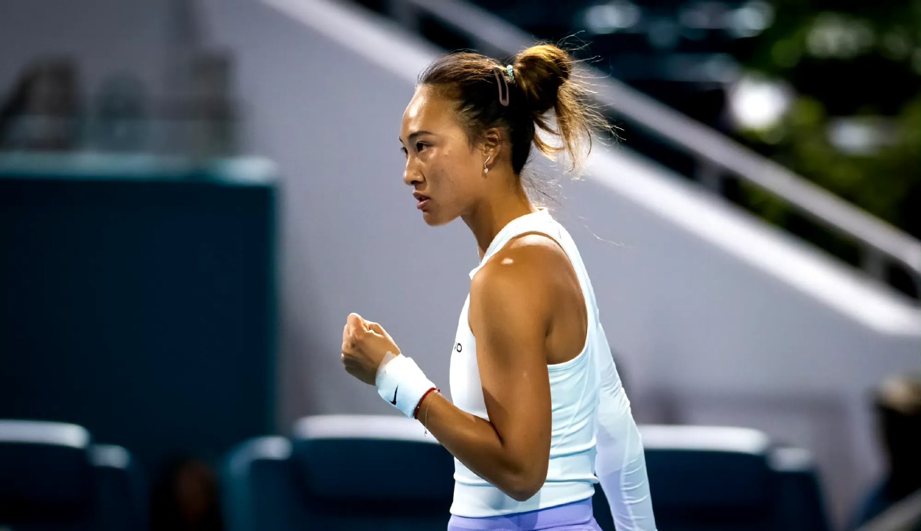 赛地聚焦——荷甲赛后热度飙升，罗马伤情更新，更衣室稳定，临场指挥获称赞-爱游戏